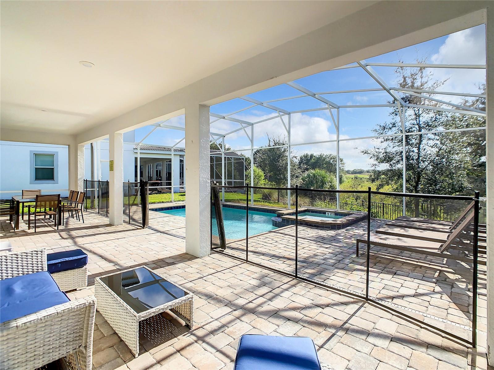 8814 Interlocking Court, FL
