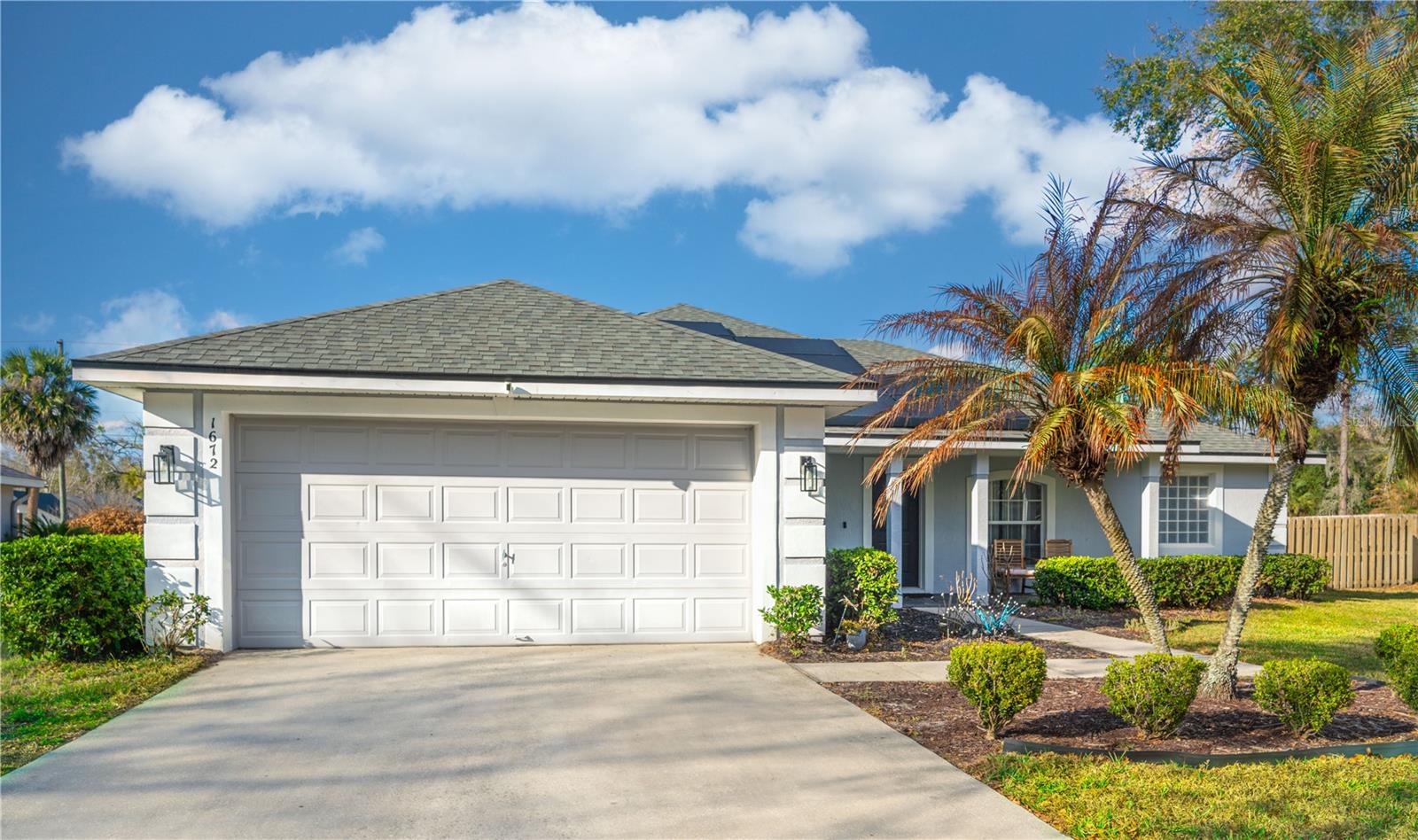 1672 Malcolm Pointe Drive, FL