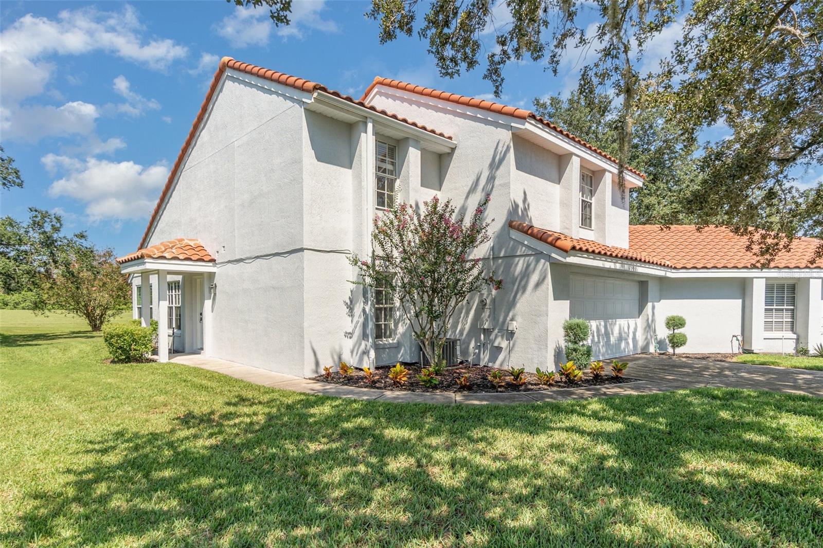 2548 Albion Avenue, FL