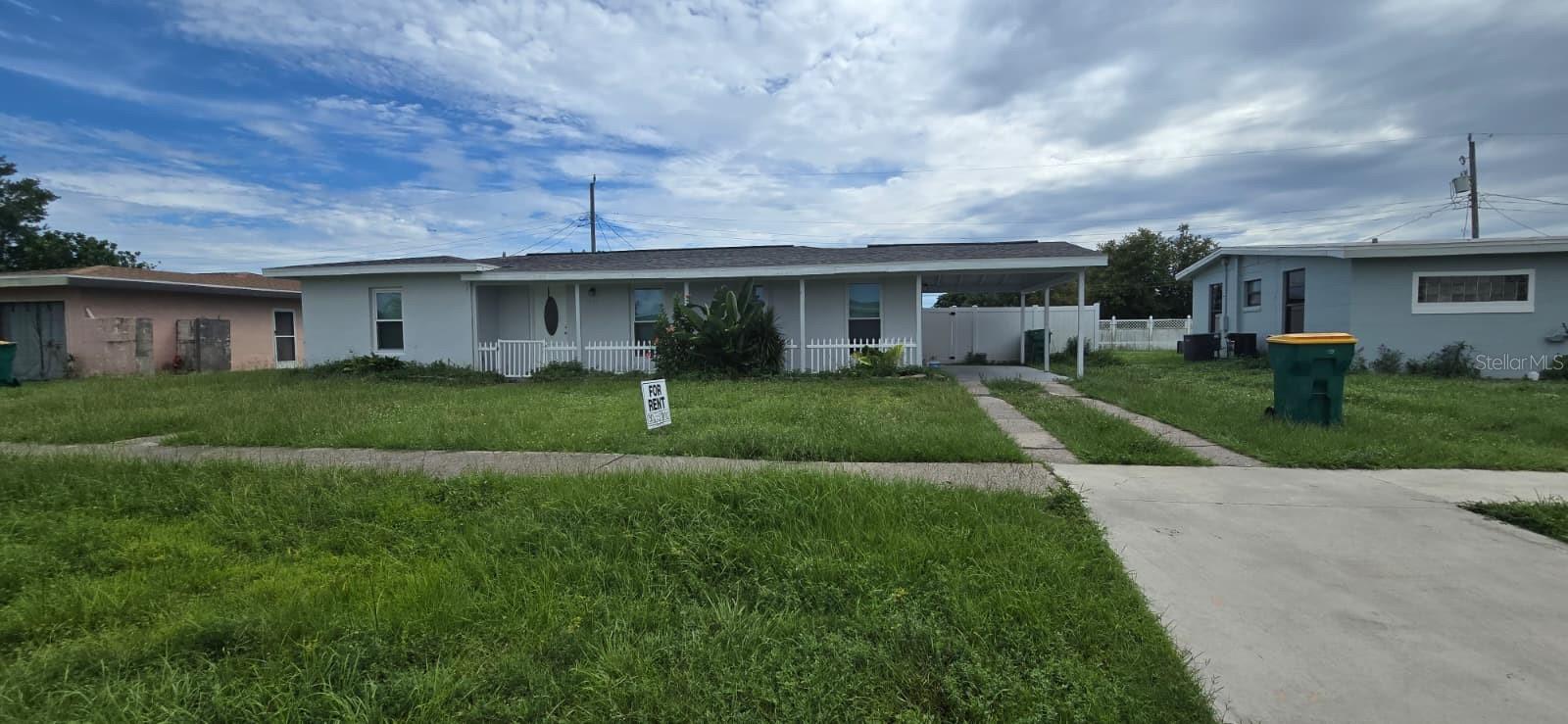 480 Sharon Circle, FL