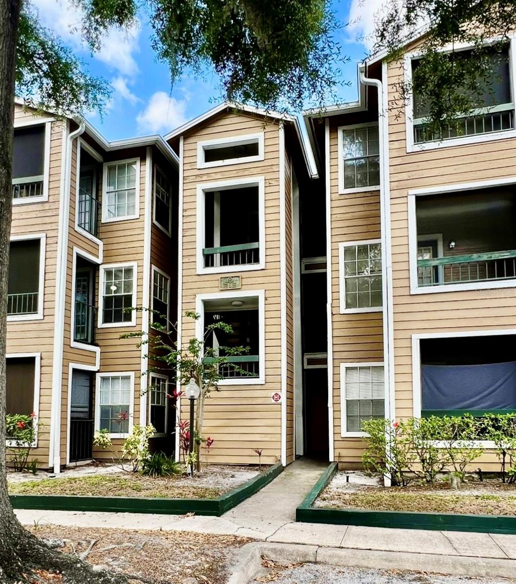4225 Thornbriar Lane, FL