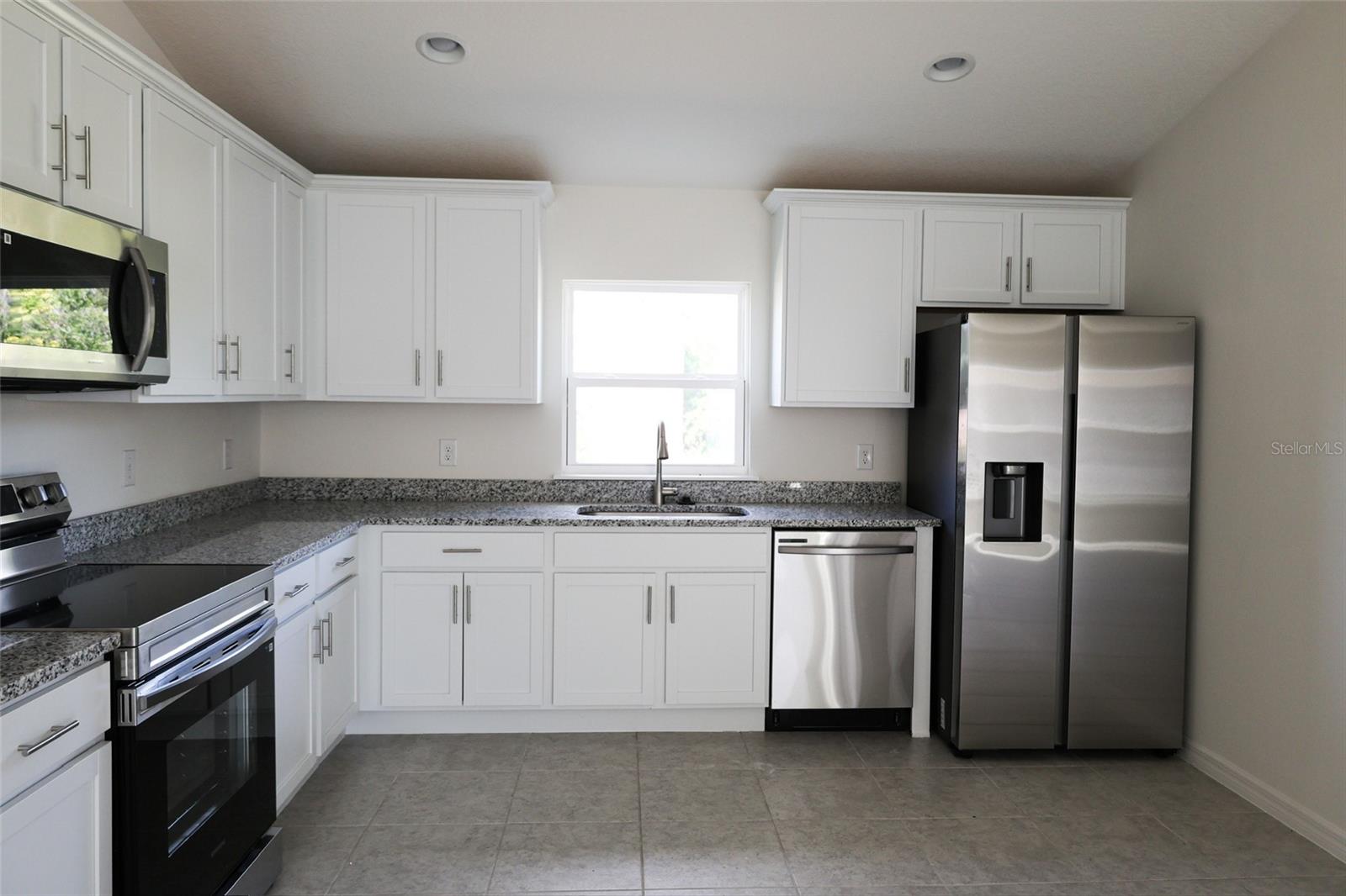 89 Central Avenue, FL