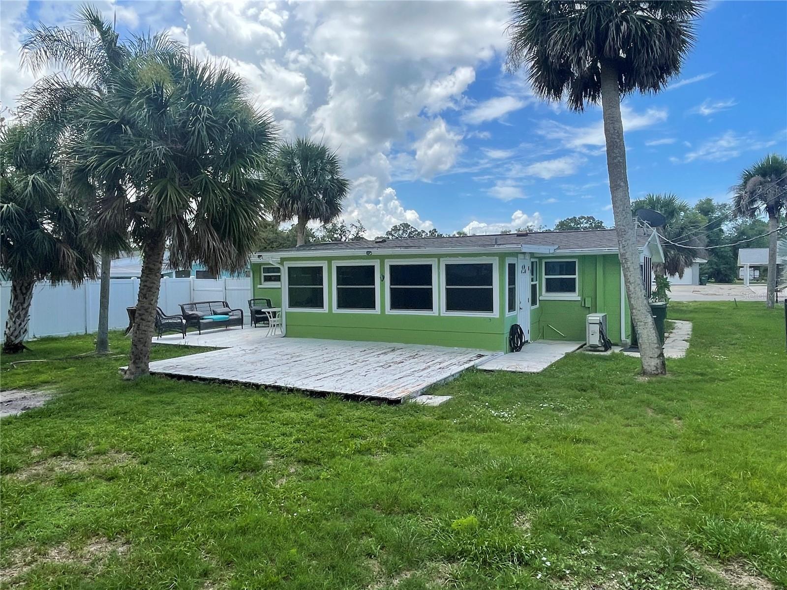 330 Fray Street, FL