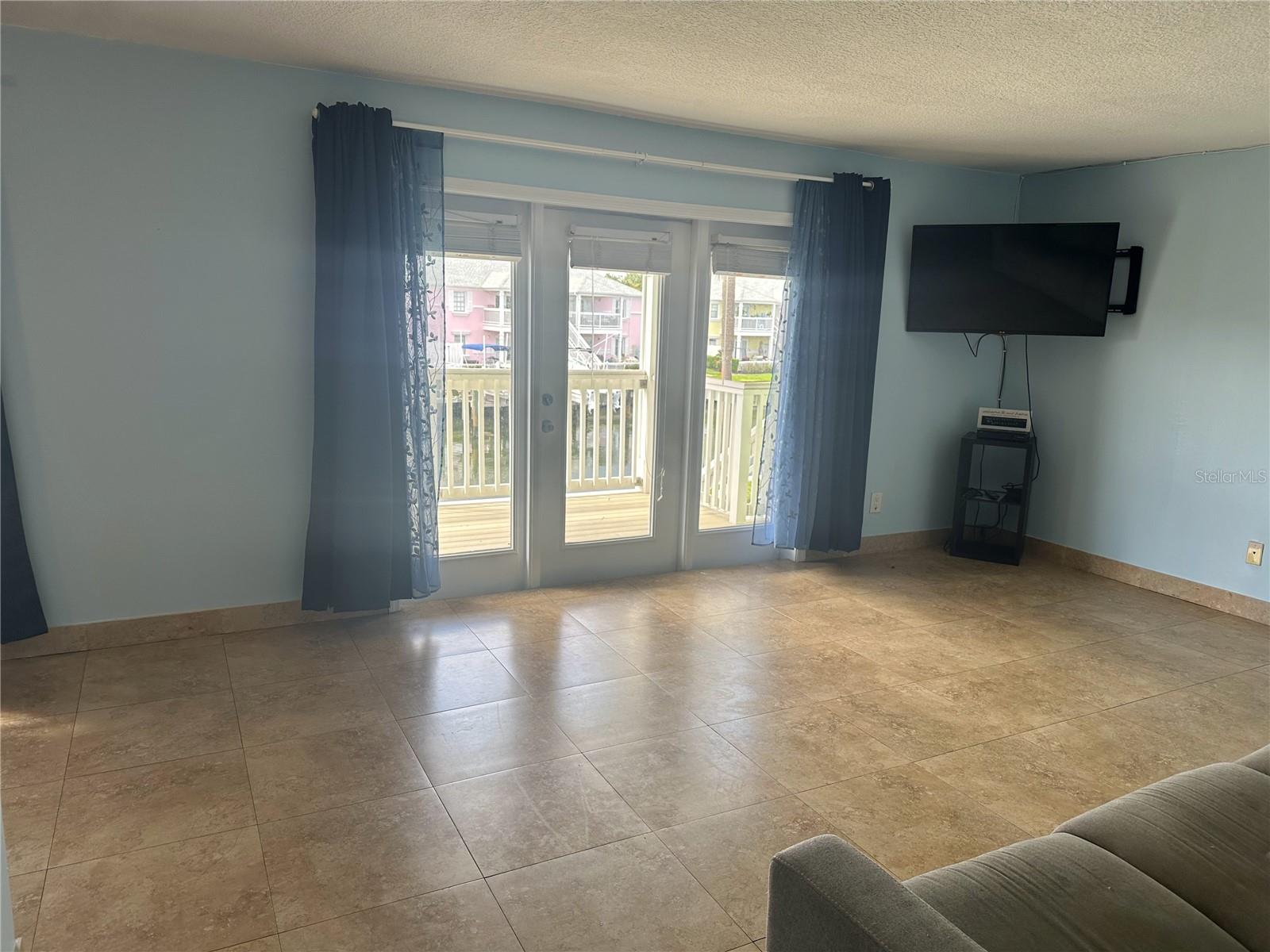 4859 Coquina Key Drive, FL