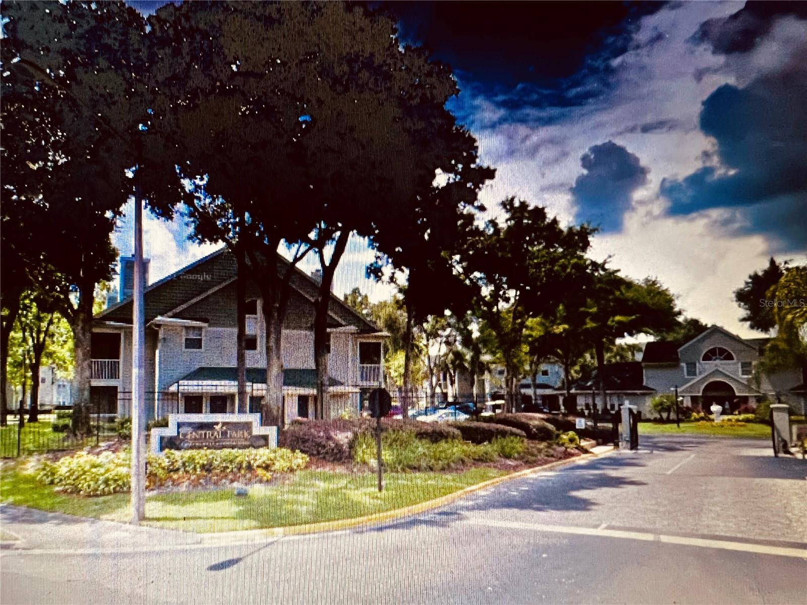 6052 Westgate Drive, FL