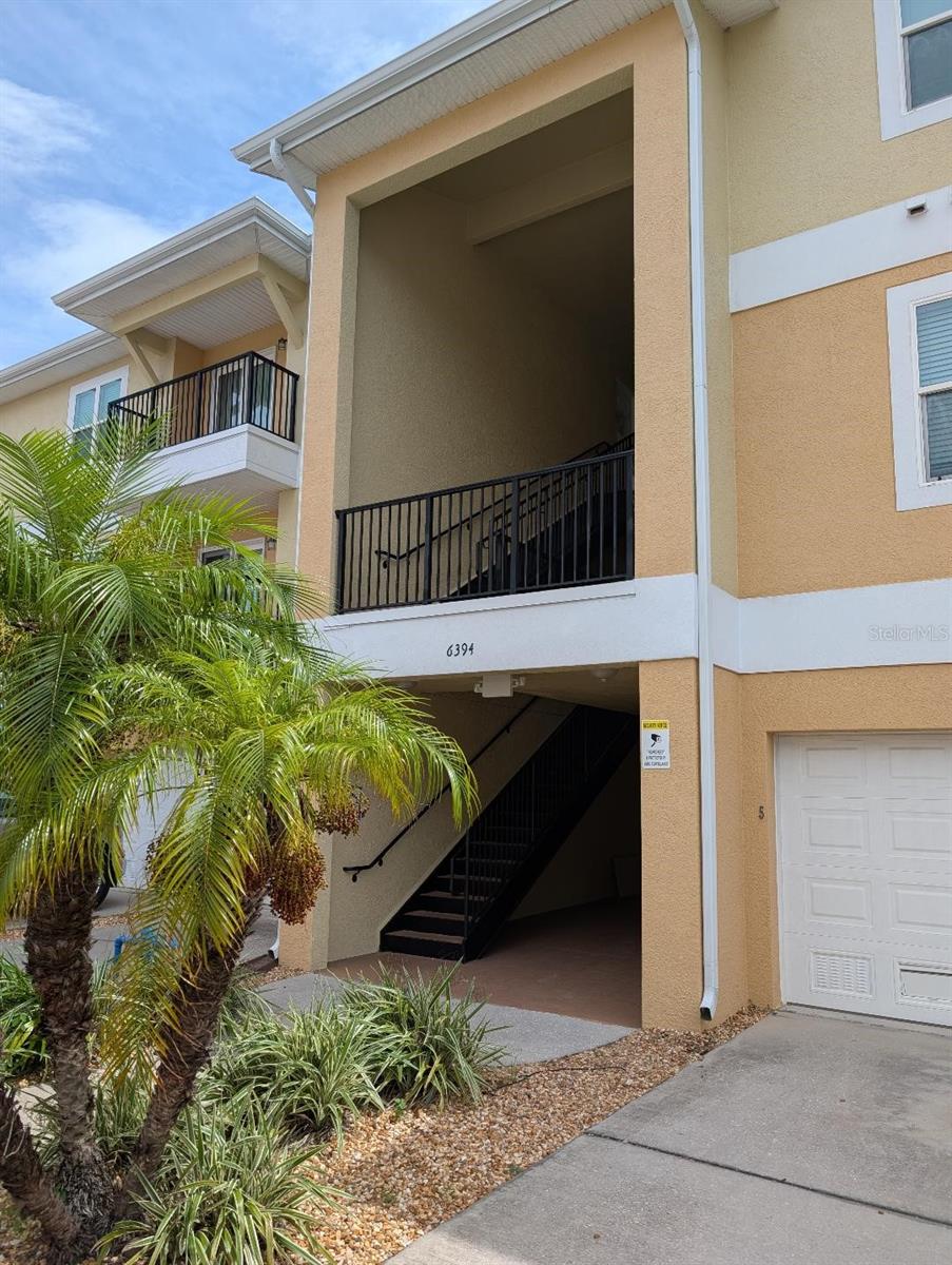 6394 Banyan Boulevard, FL