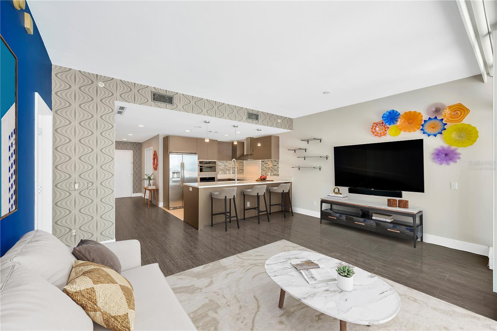 145 2nd Avenue, FL