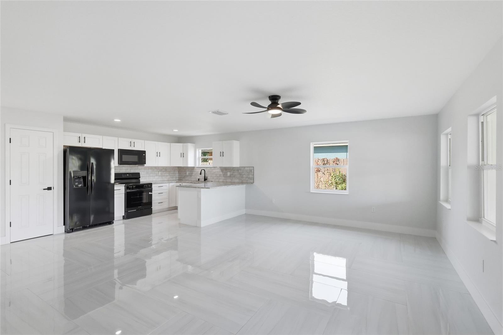 311 12th Street, FL
