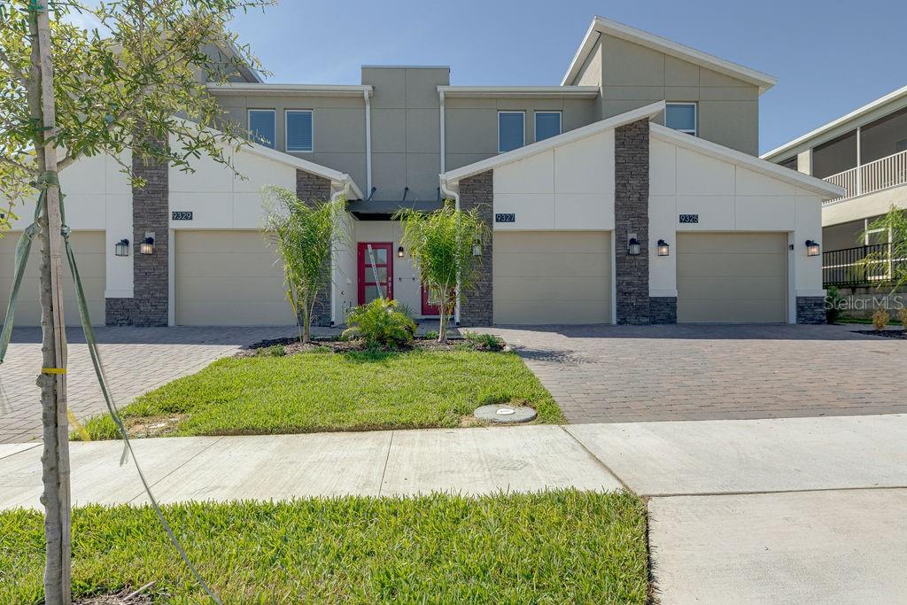 9327 Sommerset Hills Drive, FL