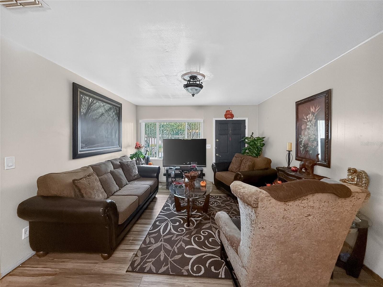 8009 Cornwall Lane, FL