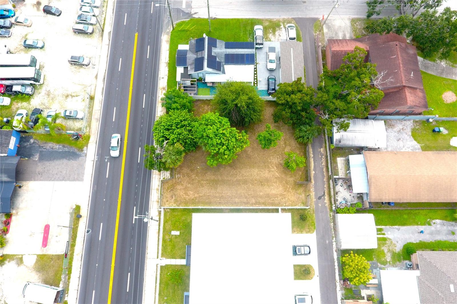 2606 Columbus Drive, FL