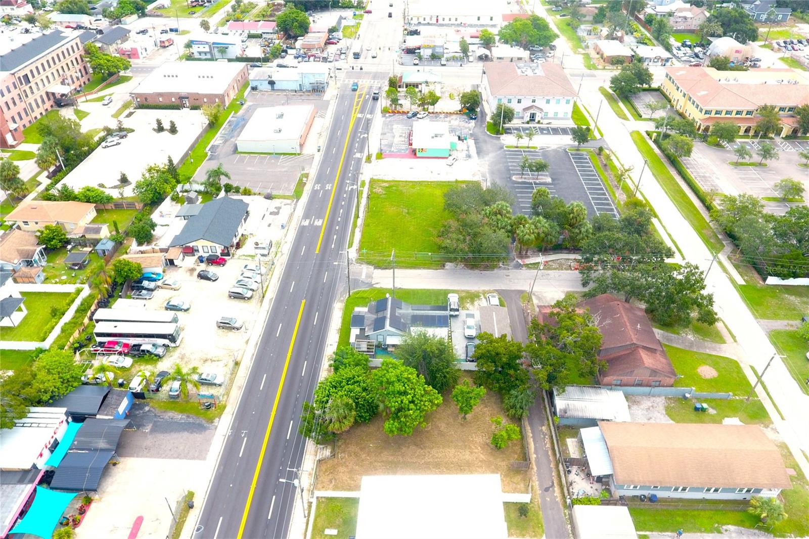 2606 Columbus Drive, FL