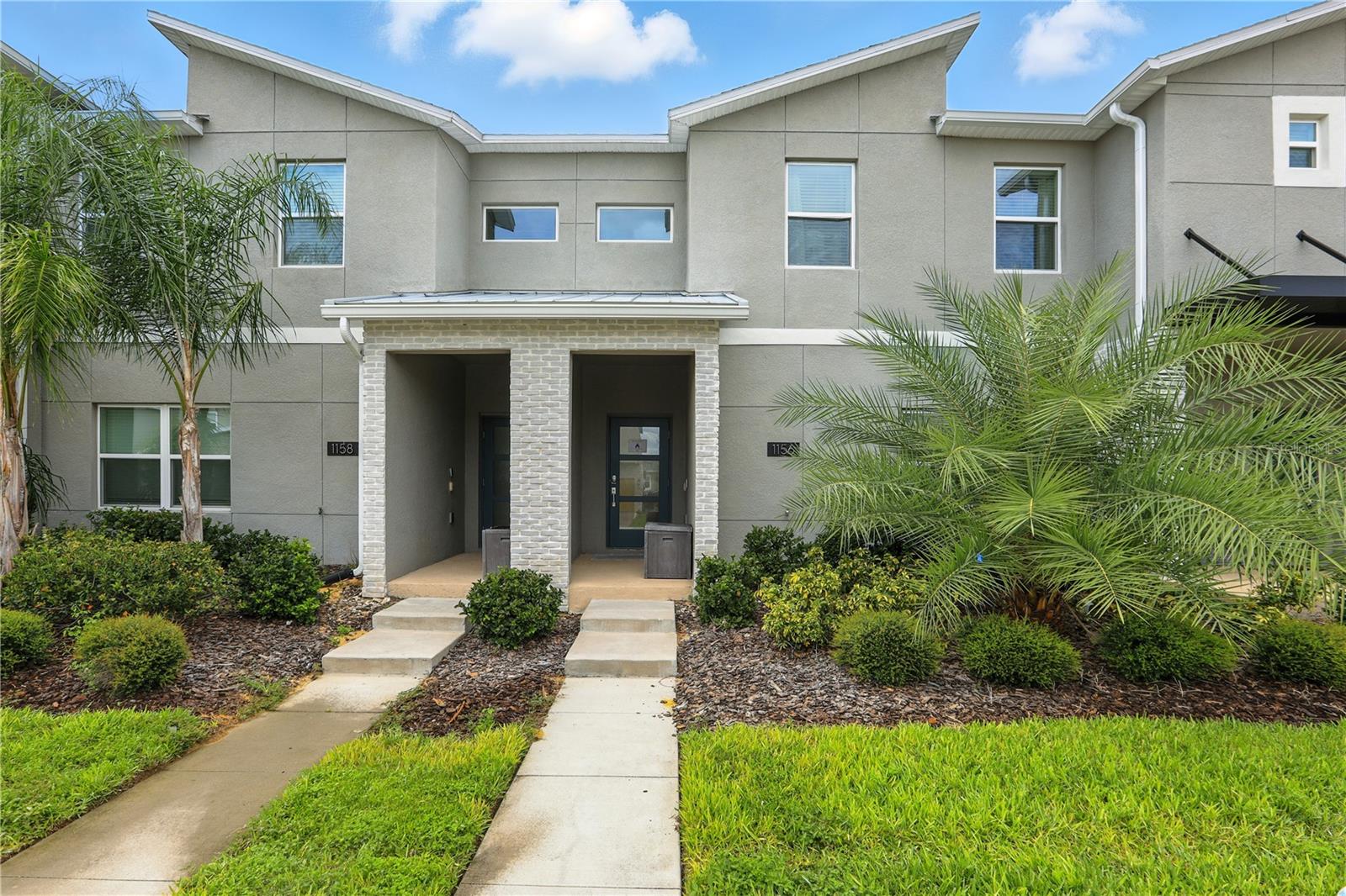 1156 Kingsbarn Street, FL