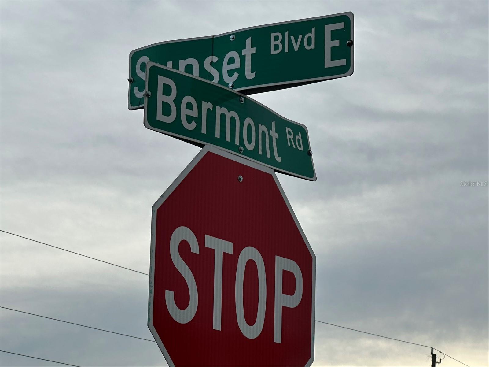 124 Sunset Boulevard, FL