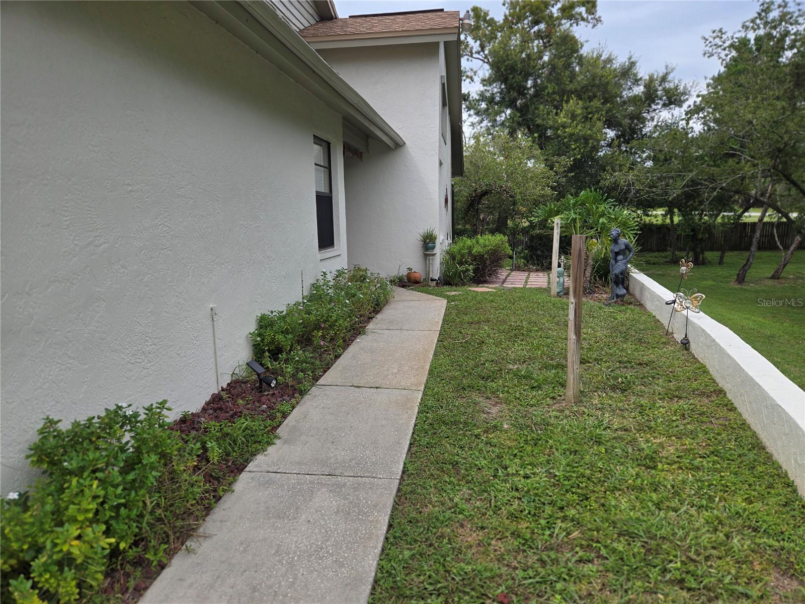11740 Rolling Pine Lane, FL