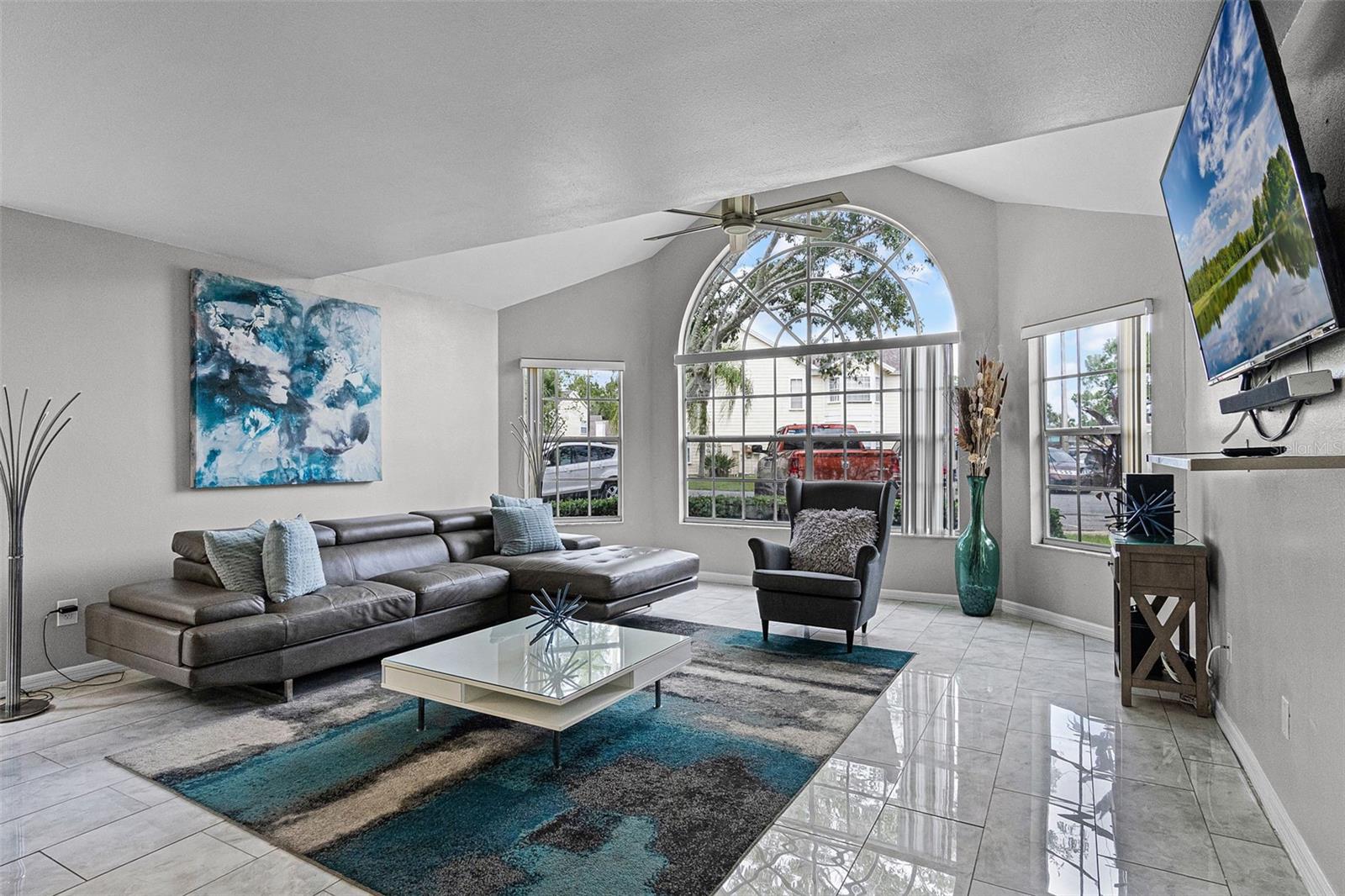 5017 Laguna Bay Circle, FL