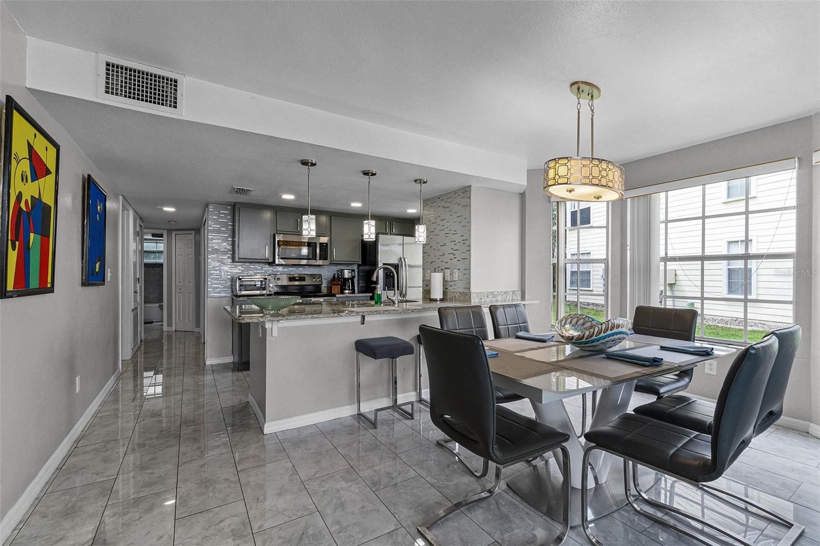 5017 Laguna Bay Circle, FL