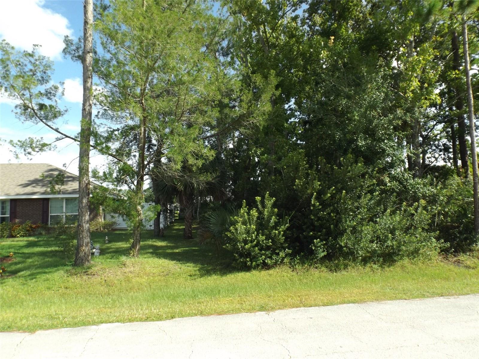 176 Frontier Drive, FL