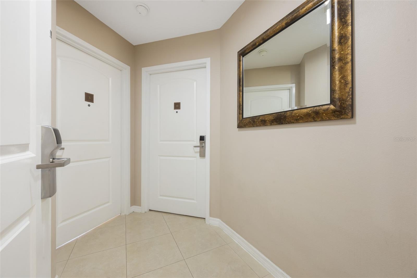 7383 Universal Boulevard, FL