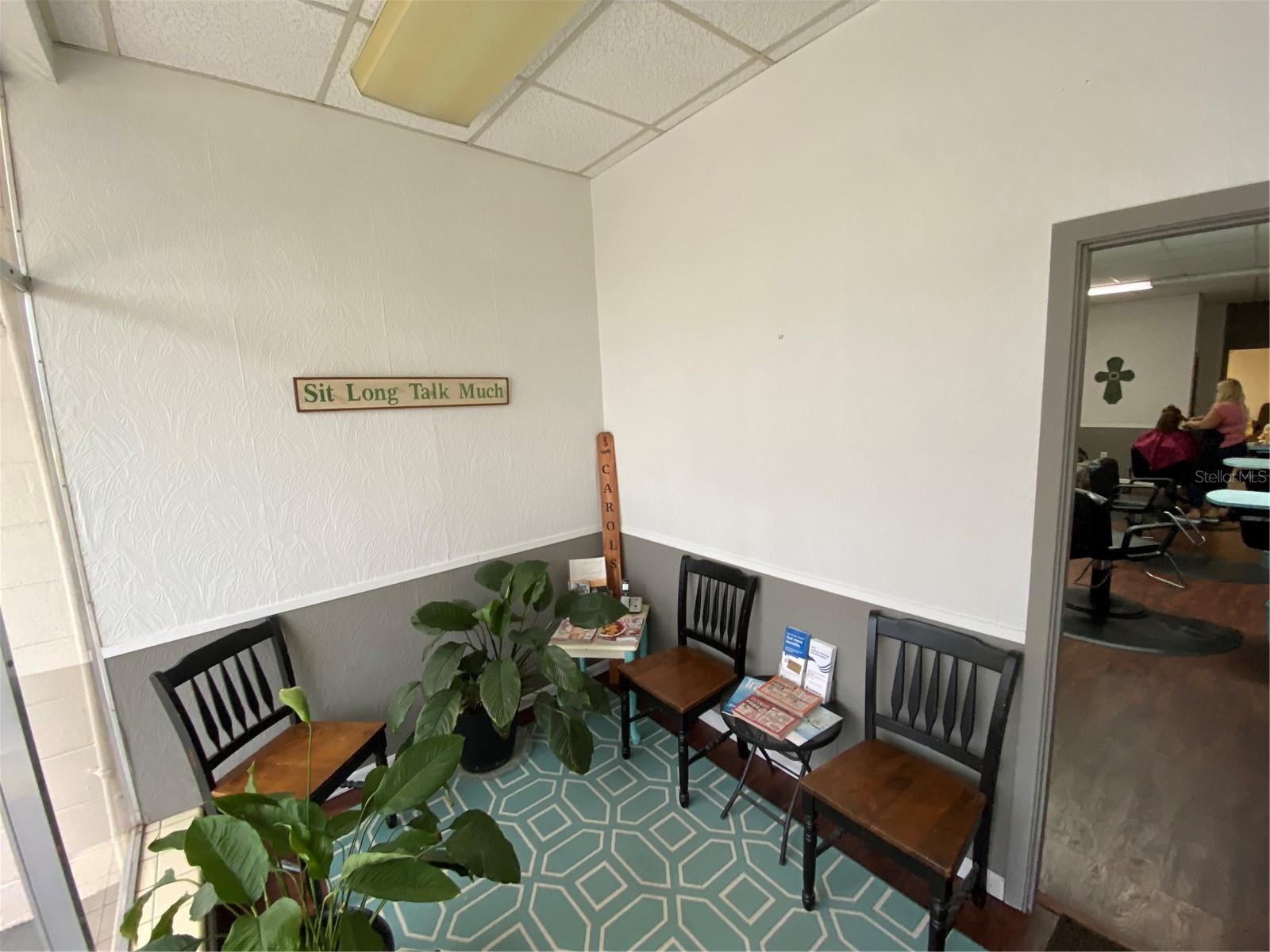 207 Scenic Highway, FL