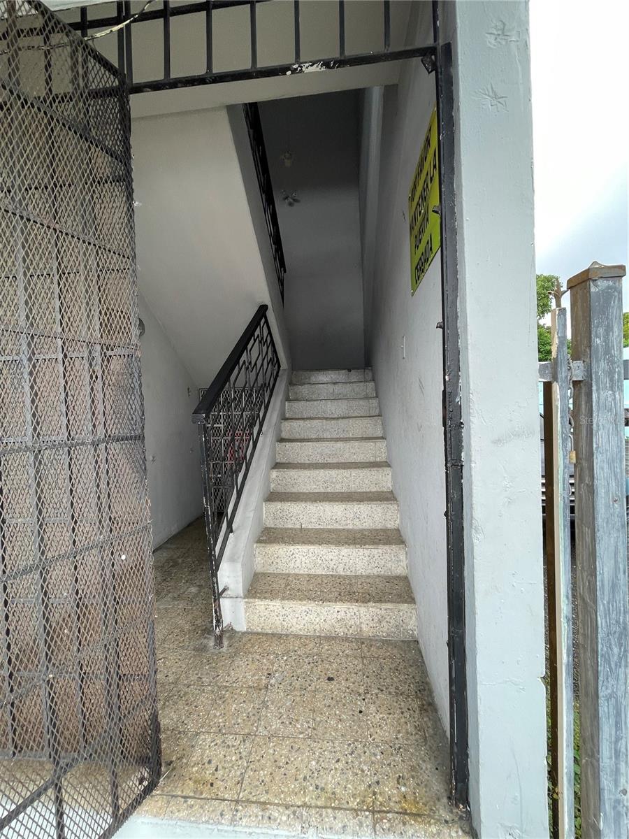203 Calle Comerio, PR