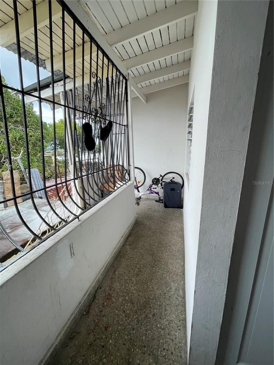 203 Calle Comerio, PR