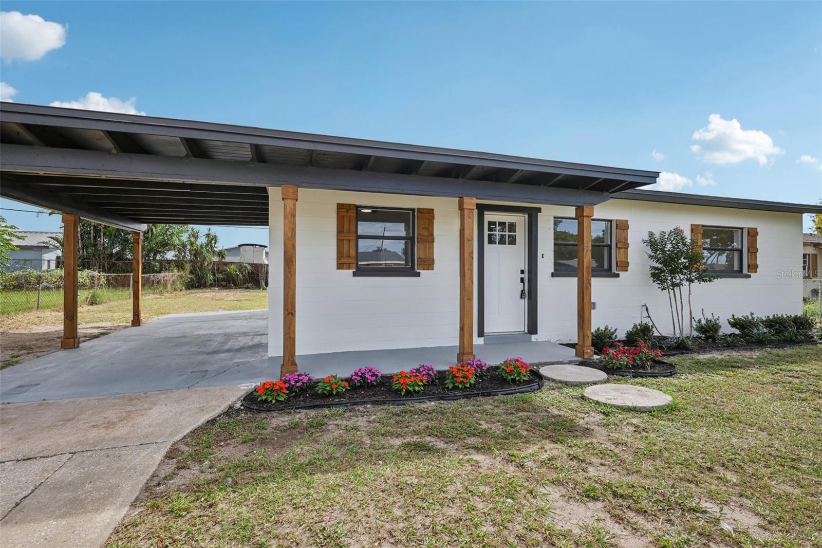 2633 Royal Drive, FL
