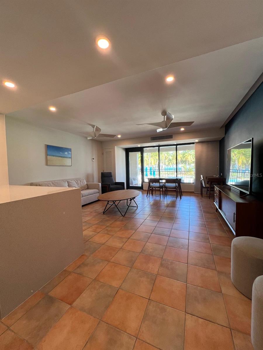 Ocean Villas I 6000 Blvd. Rio Mar, PR
