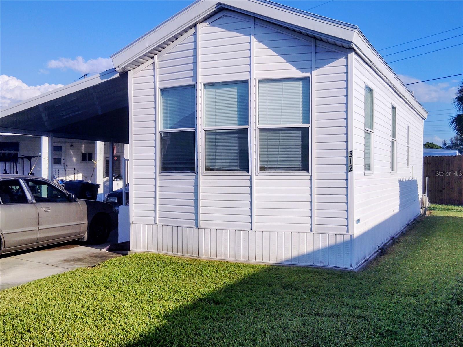 312 52nd Avenue Drive, FL