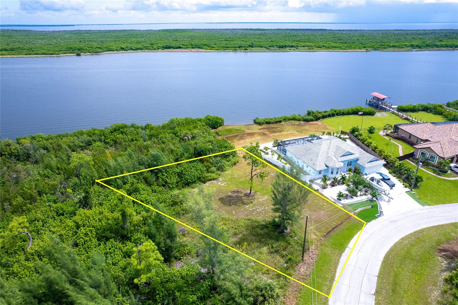 16468 Liggett Circle, FL