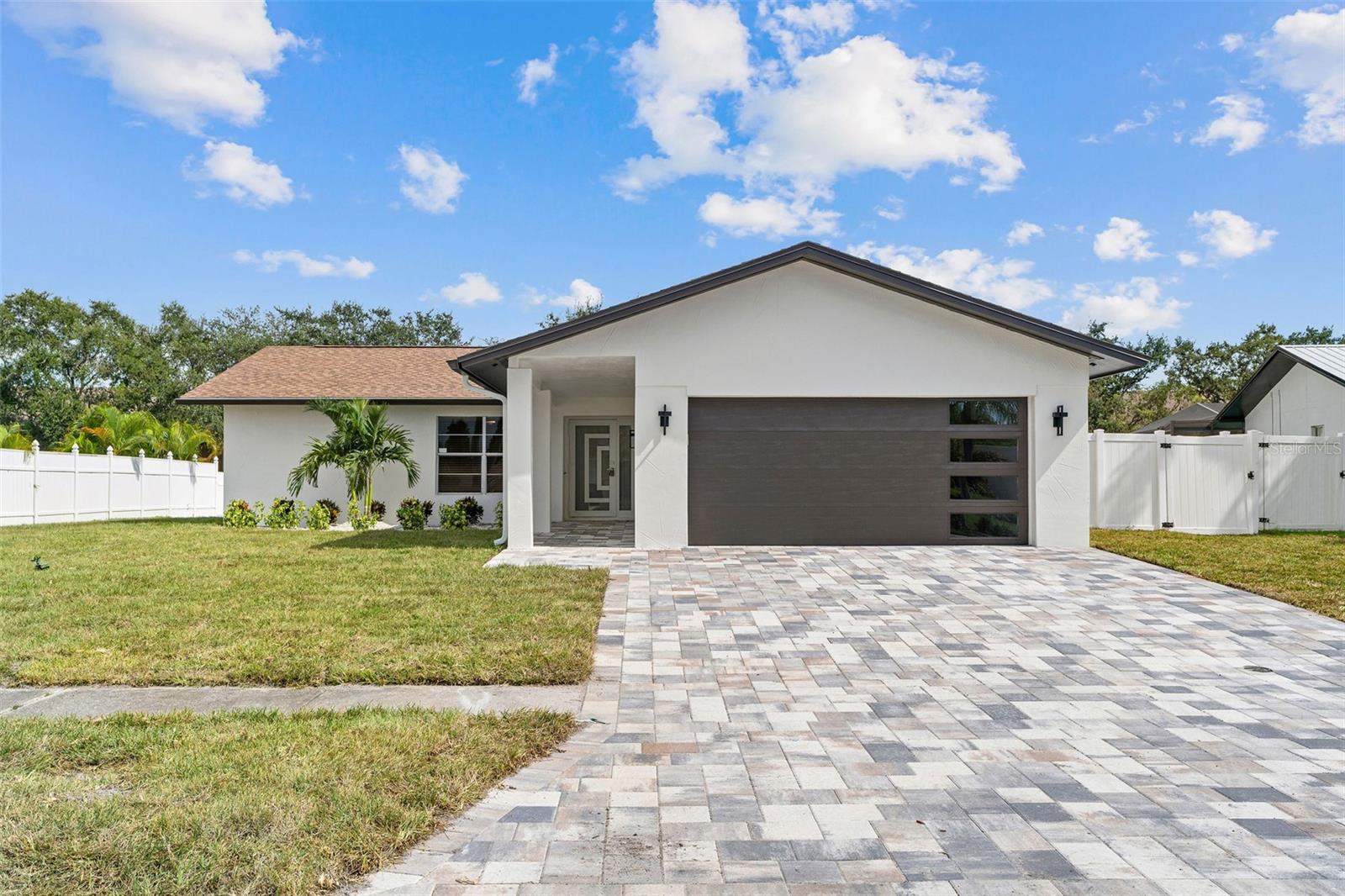 5811 Imperial Key, FL
