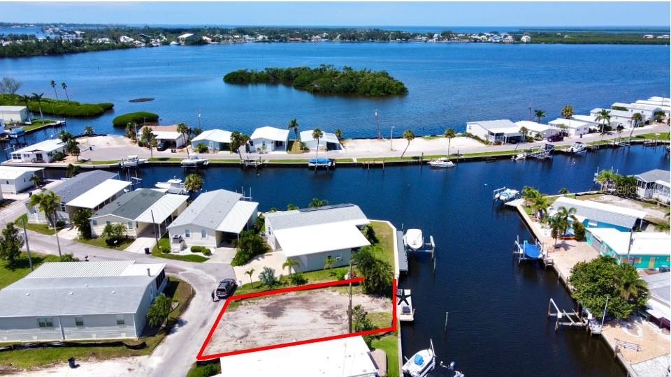 280 Nassau Drive, FL