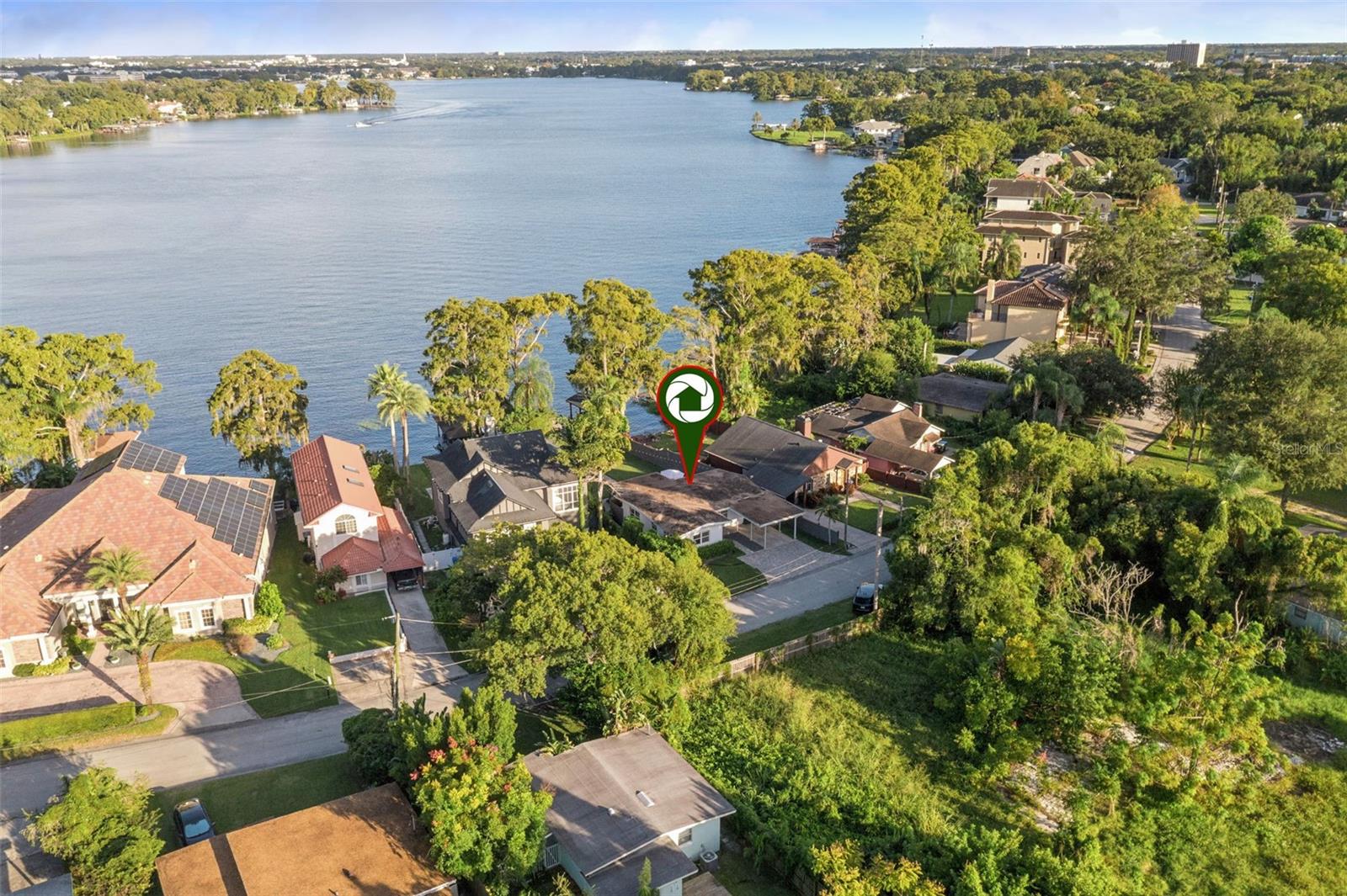 560 Ololu Drive, FL