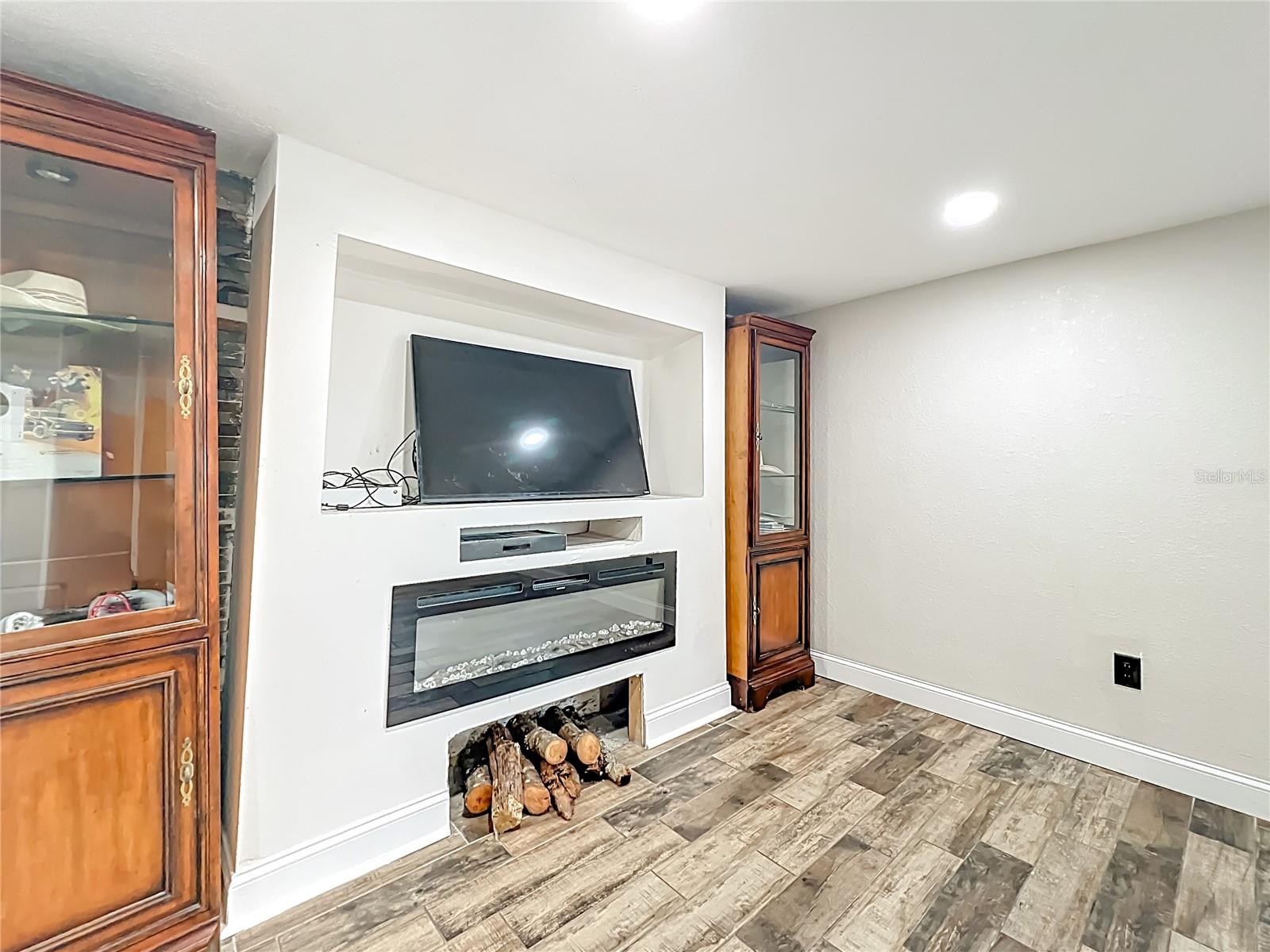 638 6th Terrace, FL
