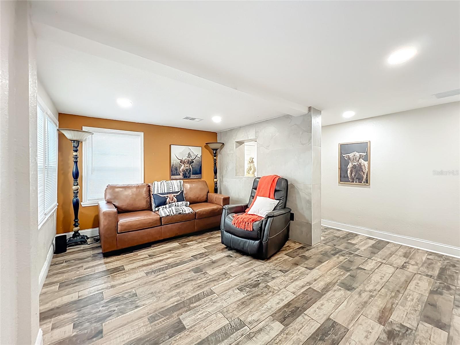 638 6th Terrace, FL