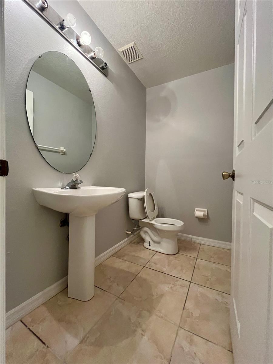 1647 Windsor Oak Court, FL