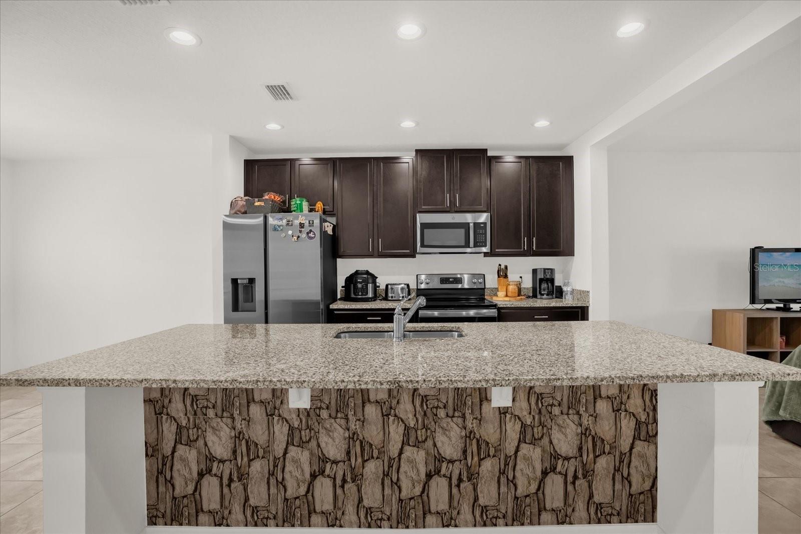 215 Annabelle Way, FL