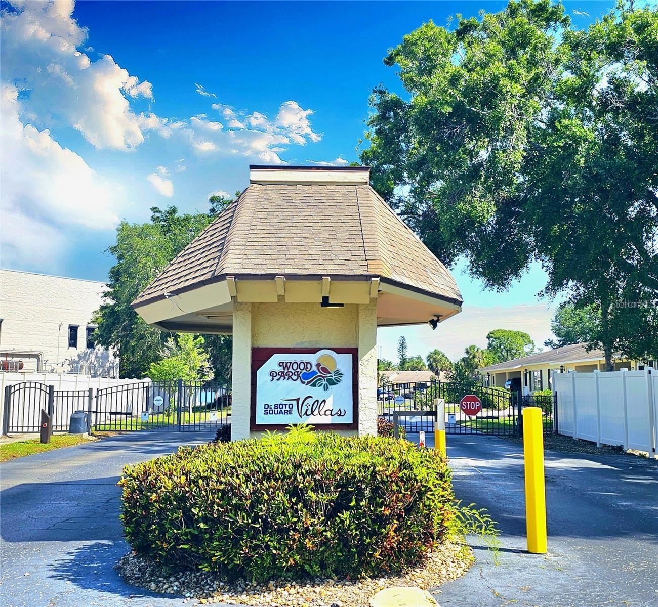 390 301 Boulevard, FL
