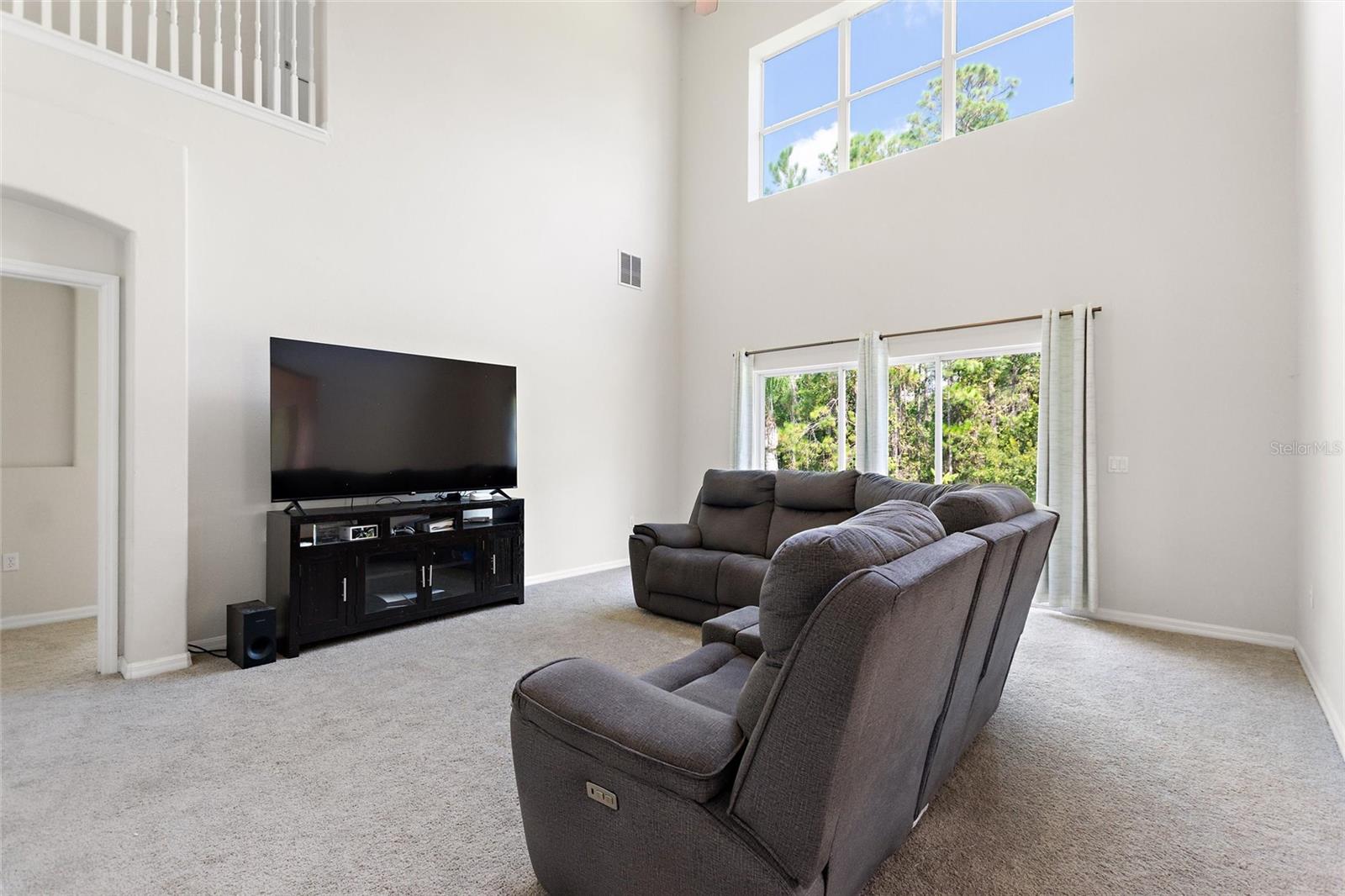 4039 Navigator Way, FL