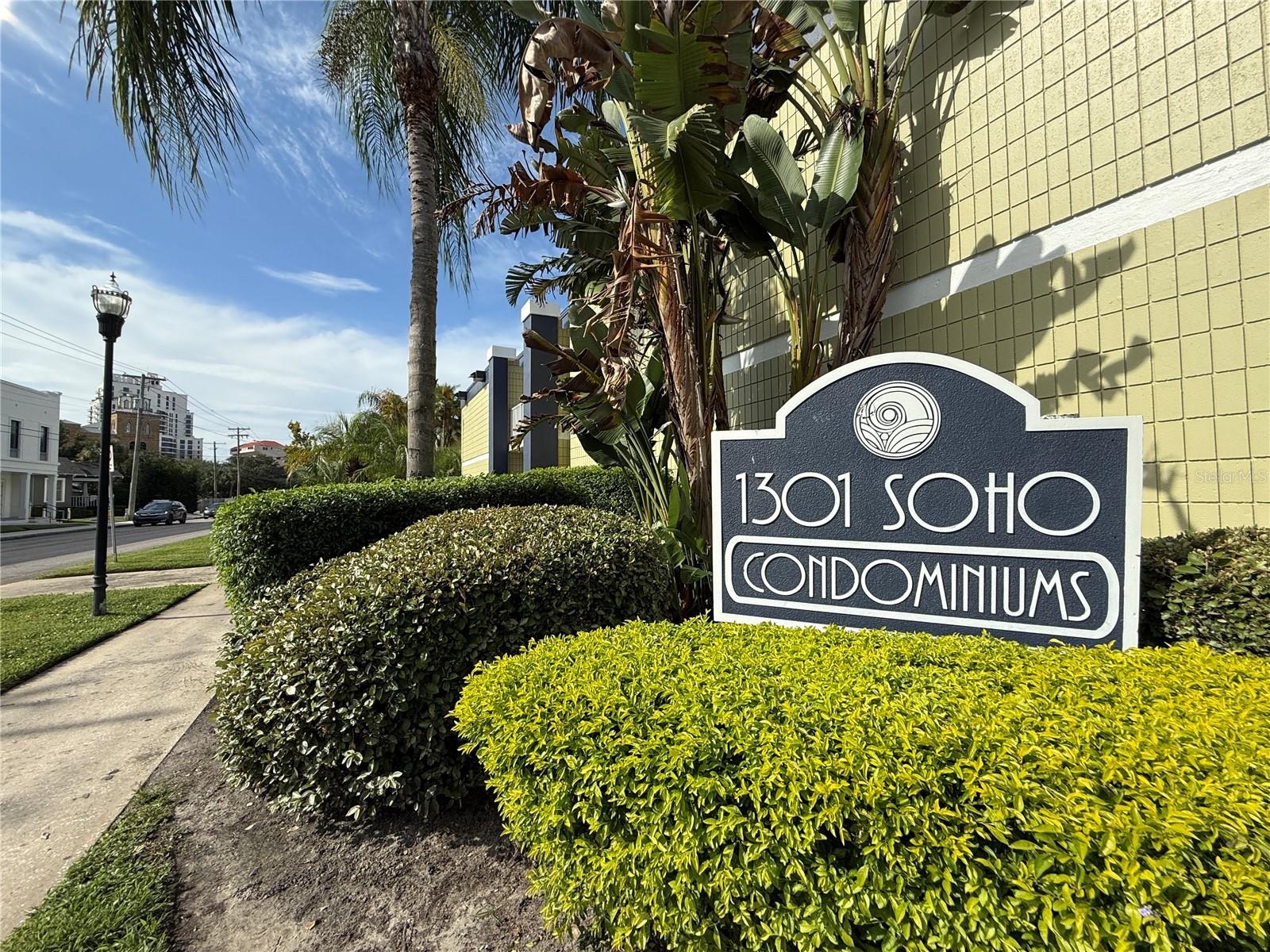 1301 Howard Avenue, FL