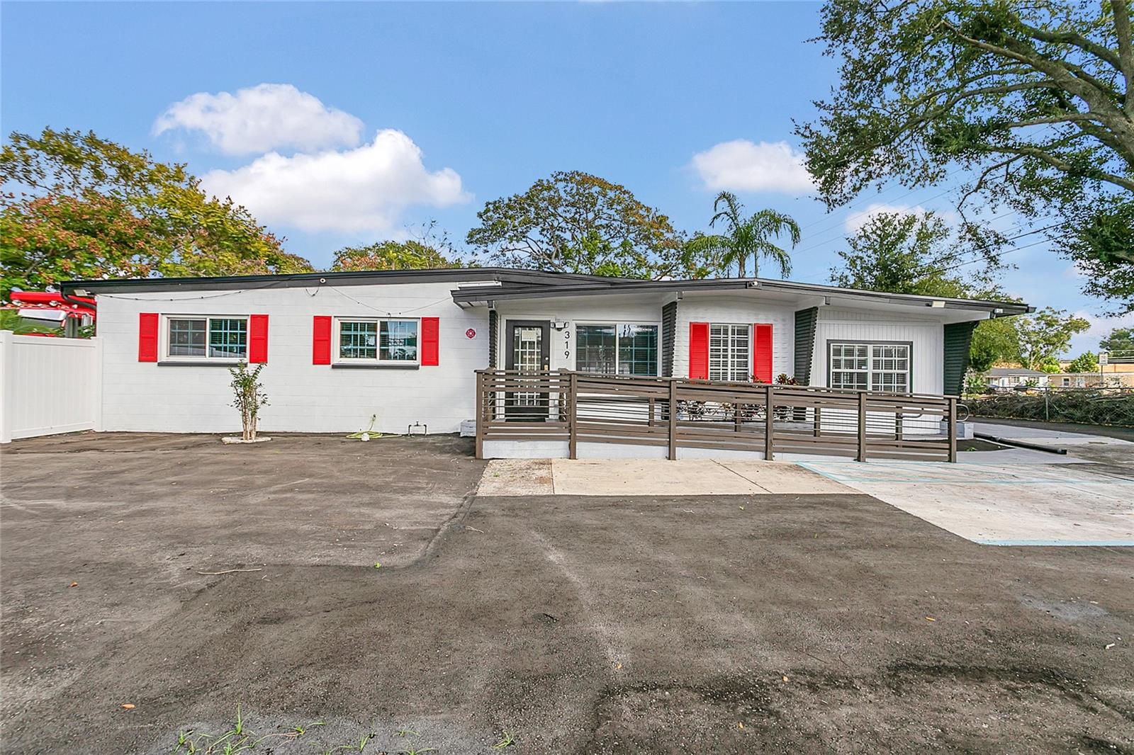 319 Dillon Circle, FL
