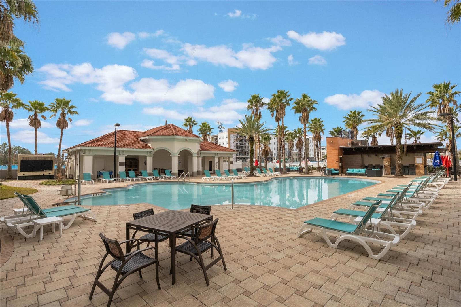 7395 Universal Boulevard, FL