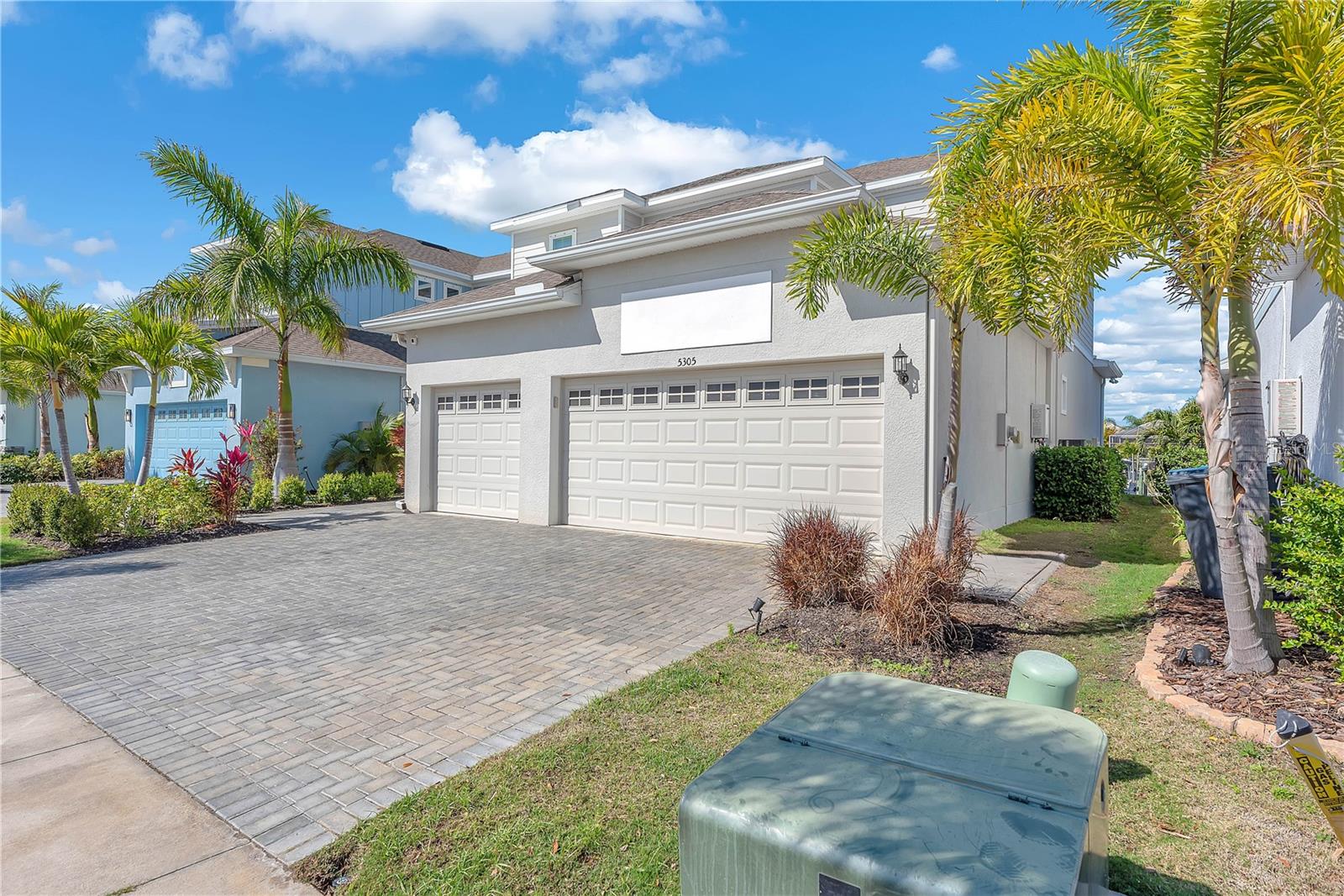 5305 Wishing Arch Drive, FL
