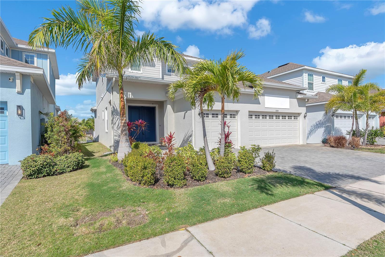 5305 Wishing Arch Drive, FL