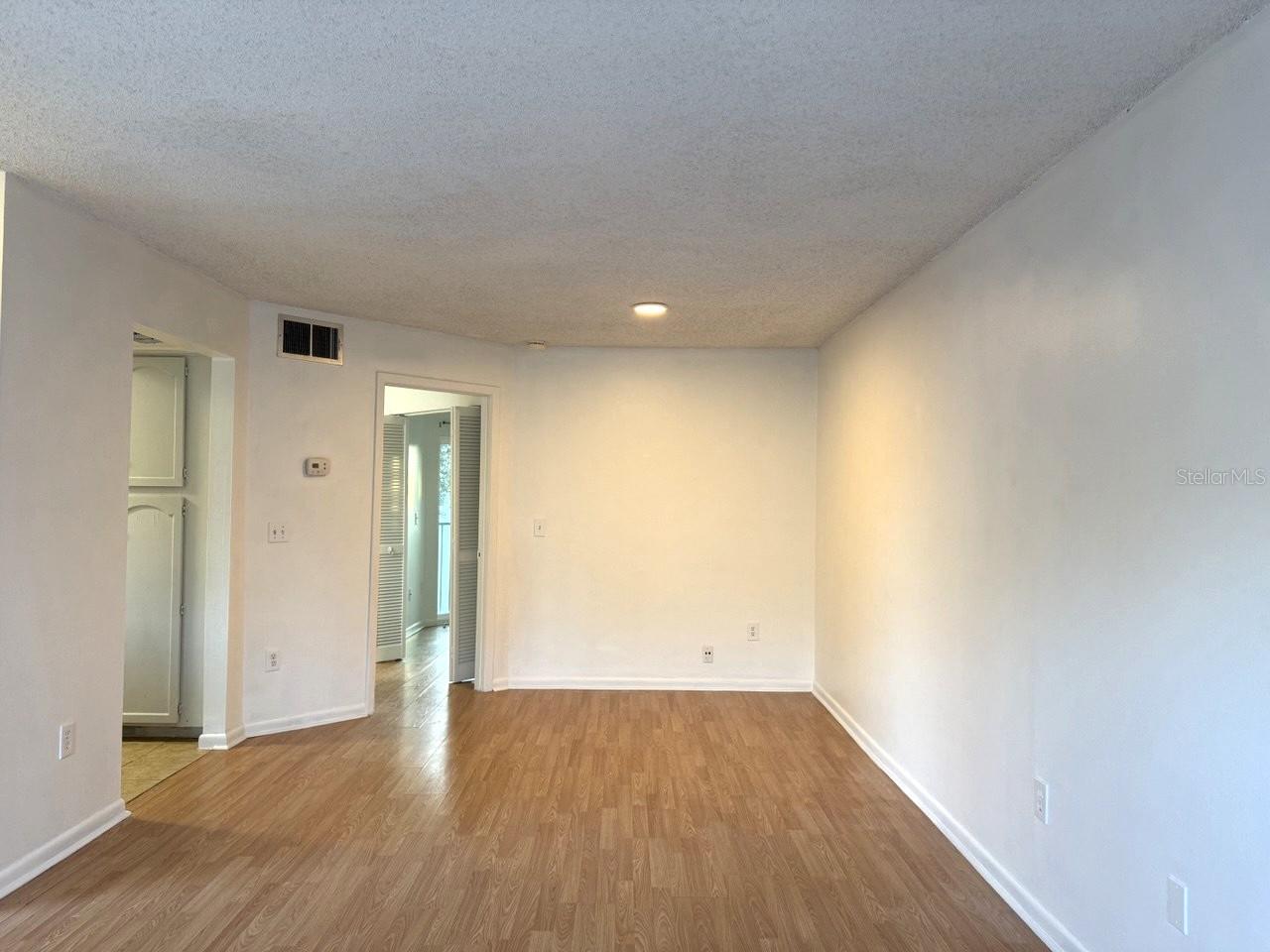 4308 Lakeway Drive, FL