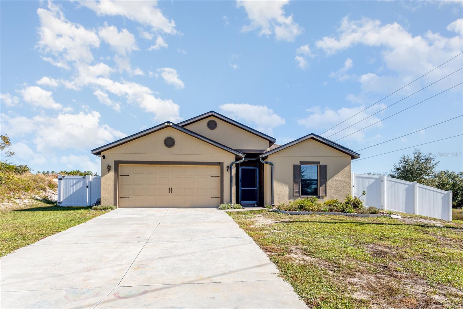 104 Jasmine Circle, FL