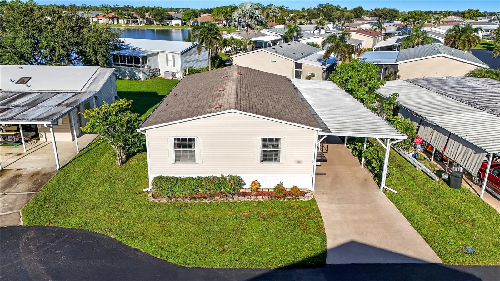 1000 Kings Highway, FL