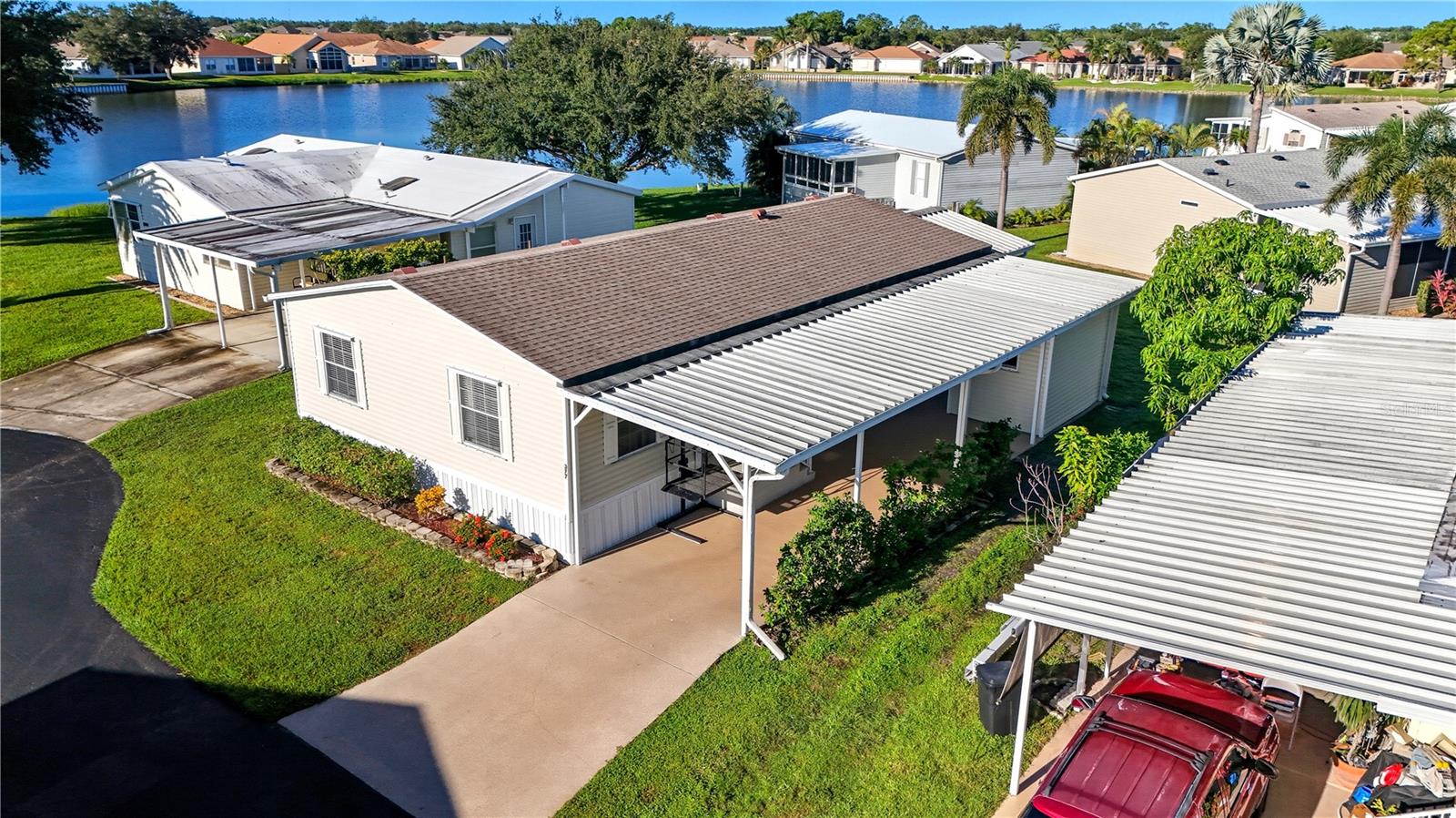 1000 Kings Highway, FL