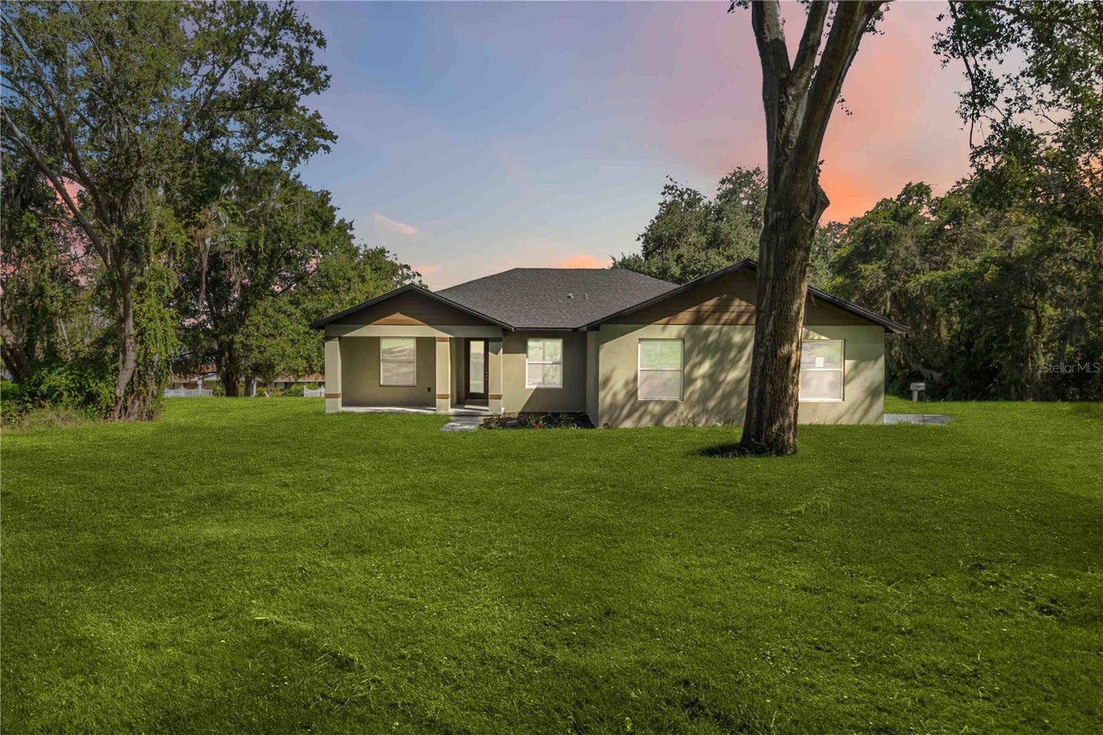 11110 Oleander Drive, FL