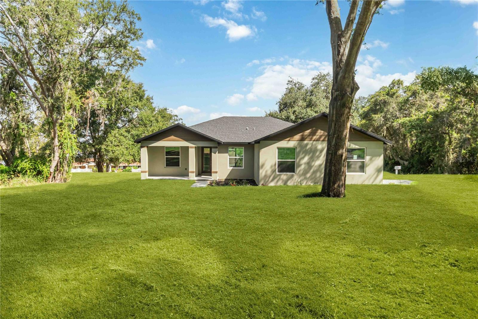 11110 Oleander Drive, FL